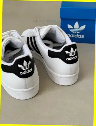 Adidas Superstar Talla 36 Blancas y Negras