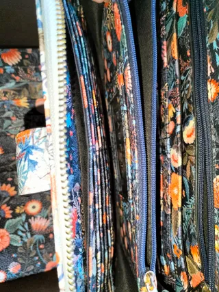 Bolso Parfois. Floral. Sin estrenar.