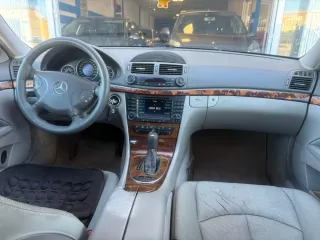 Mercedes-Benz Clase E 2004