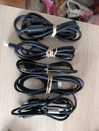 5 Cables HDMI
