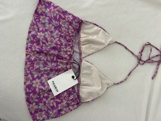 Top floral Pull&Bear talla M