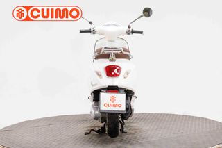 VESPA PRIMAVERA 125