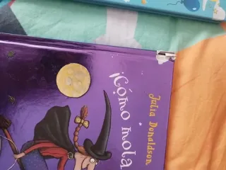 Libro infantil ¡Cómo mola tu escoba!