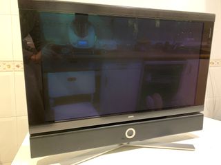 Loewe Individual 32 TV Diseño Alemán