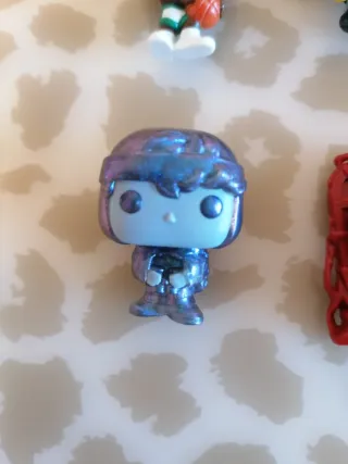 Kinder Joy Stranger Things Figuras