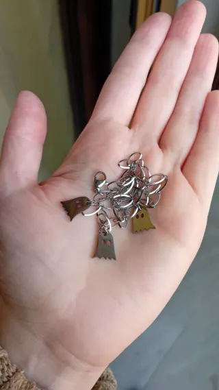 Collana girocollo tris fantasma