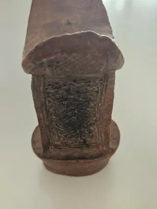 Poggiatesta etiope vintage in legno