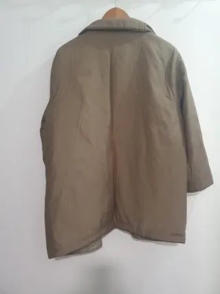 Chaqueton ligero acolchado marca Caramelo