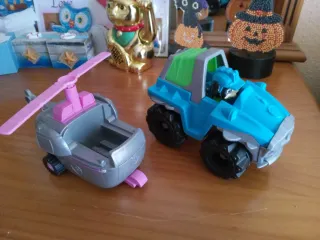 7 Coches Patrulla Canina y figuras