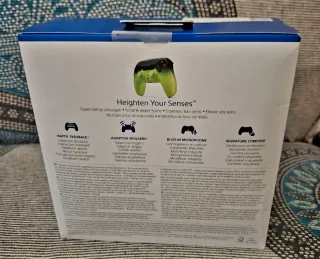 Mando DualSense PS5 Negro y Verde