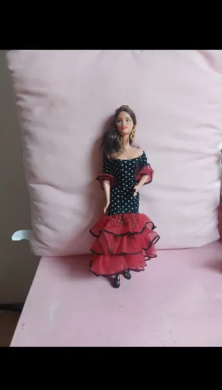 Muñeca Barbie Flamenca Vestido Lunares