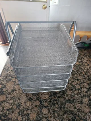 Portafolios metálico 5 bandejas