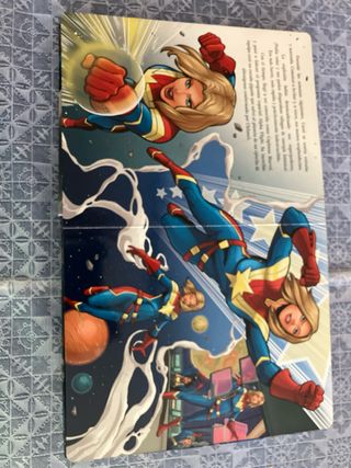 Capitana Marvel. Libroaventuras: Incluye un cue...