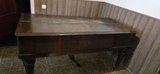 Square Grand Piano principios S. XIX