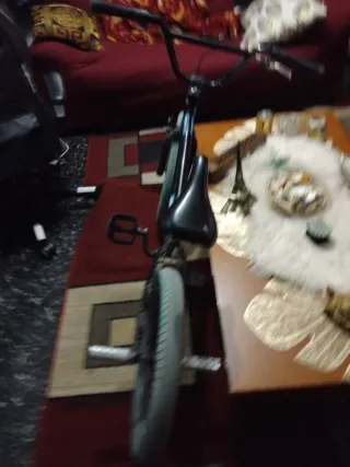 Bicicleta BMX para niño