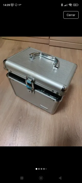 Maletín de aluminio con películas