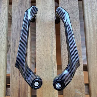 Protector Manillar YZF R6 efecto Carbono