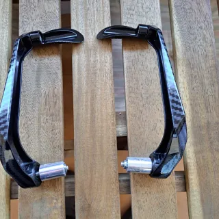Protector Manillar YZF R6 efecto Carbono