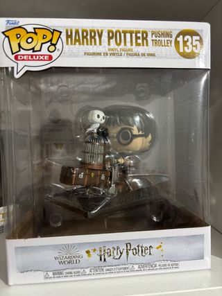 Funko Pop Harry Potter 135 Pushing Trolley Deluxe