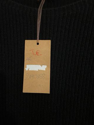 Vestito maglia nero con frange strass