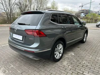 VW Tiguan 7 PLAZAS,200cv,TECHO,1dueño,Garantía