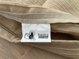 Pack 3 Cojines + Cubre Sofá/Cama 135 aprox. Decora