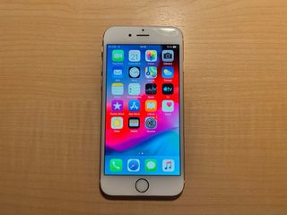 APPLE iPhone 6 Oro (Gold) 16GB A1586