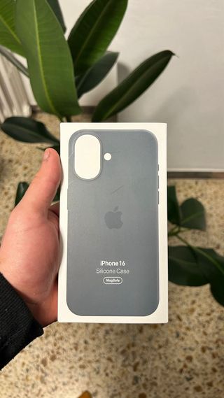 Funda iPhone 17 Silicona Azul MagSafe