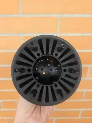 Cepillo Secador Moldeador Giratorio 4 en 1 Shara