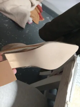 Botas de noche en dorado brillante