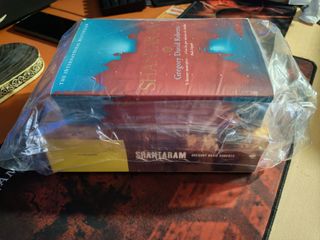 Shantaram Libro 2006 + una Edición en Inglés
