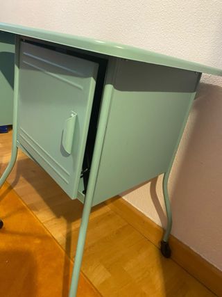 2 mesitas noche azul verdoso estilo industrial