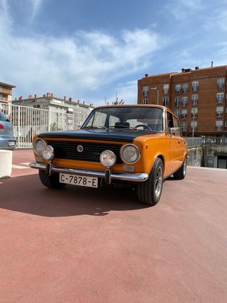 SEAT 124 1980