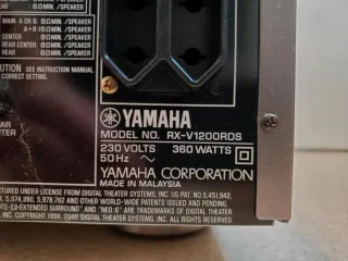 Amplificador Yamaha RX-V1200rds