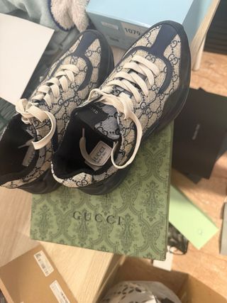 Zapatos Gucci Beige y Azul