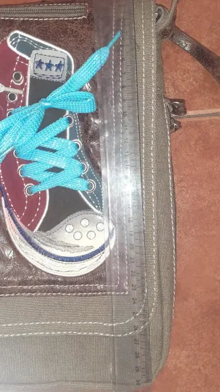 Bolso Green Coast con zapatillas