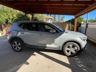 Volvo XC40 2024