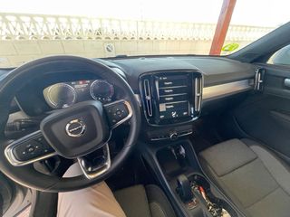 Volvo XC40 2024