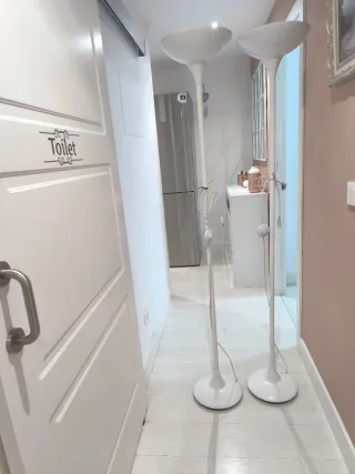 Lámparas de pie blancas (2 unidades)precio unidad