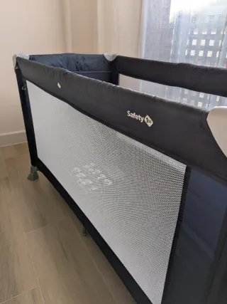 Cuna de viaje Safety 1st + colchón