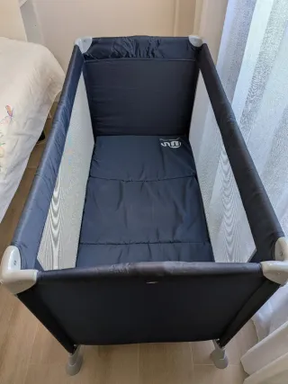 Cuna de viaje Safety 1st + colchón
