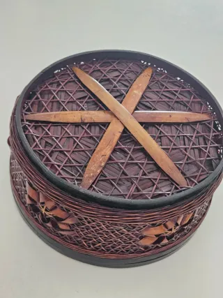 Cappelliera/Scatola portaoggetti in legno