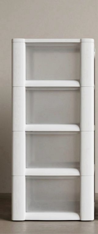 Cajonera de plástico con cactus