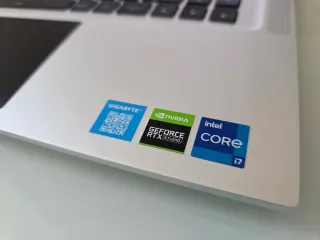 OPORTUNIDAD Gigabyte AERO 16