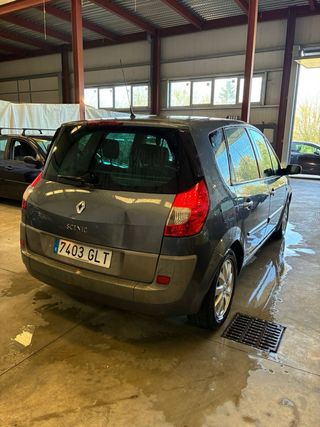 Renault Scenic 2009