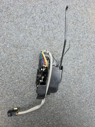 Mecanismo Cerradura Hyundai Getz de 2 Puertas