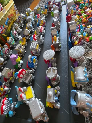 SuperThings Lote Figuras Plateadas (50)