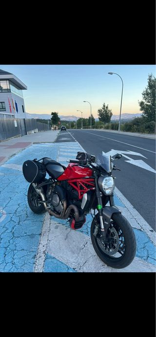 Cúpula Puig Negra Ducati Monster 821 1200