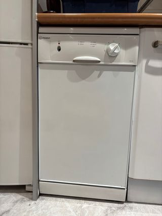 Lavavajillas Indesit Blanco 45cm