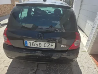 Renault Clio 2004